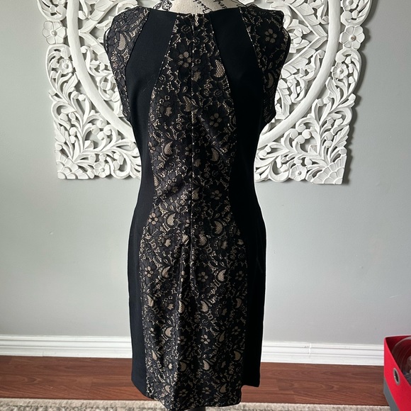 Womens black / lace dress size 6 - Picture 3 of 4